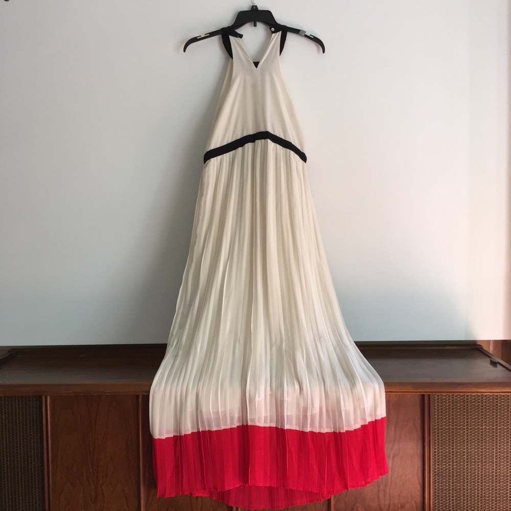 Max Studio Pleated Dress - Picture 5 of 7